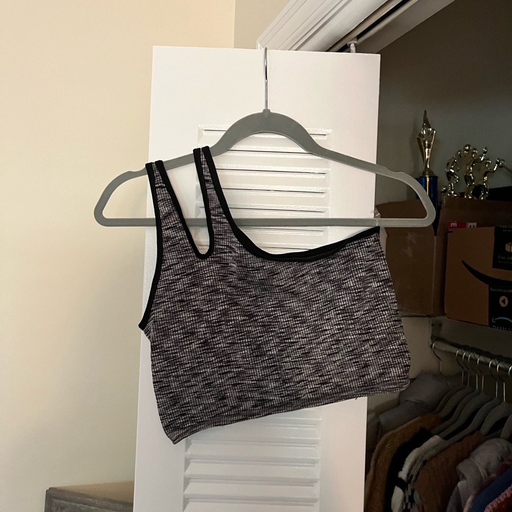 Offline workout top